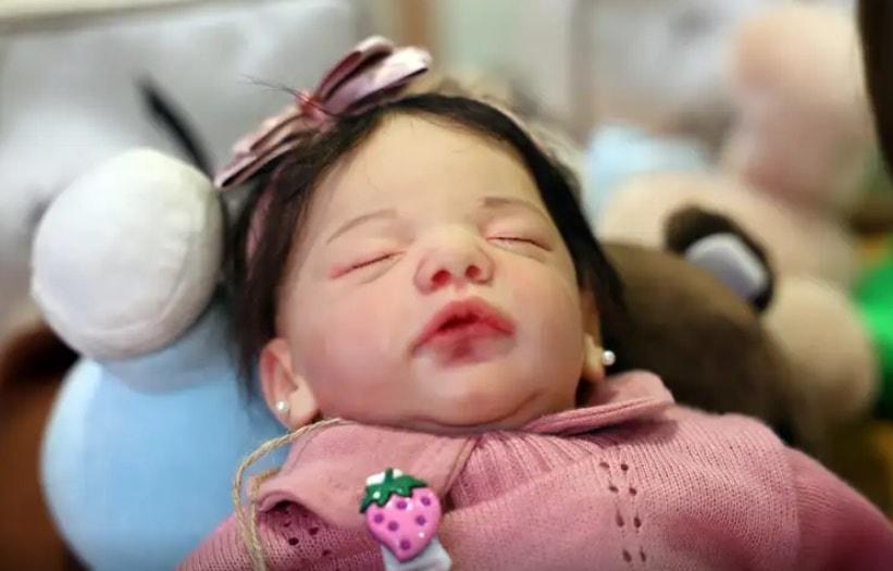 Vereador de Guarujá propõe acolhimento psicossocial de pessoas que criam vínculos com bebês reborn