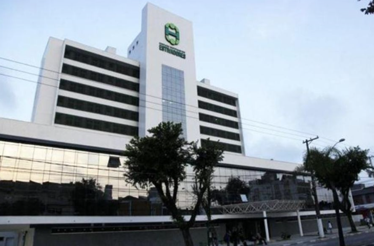 Hospital dos Estivadores realiza primeira cirurgia de captação de órgãos para doação