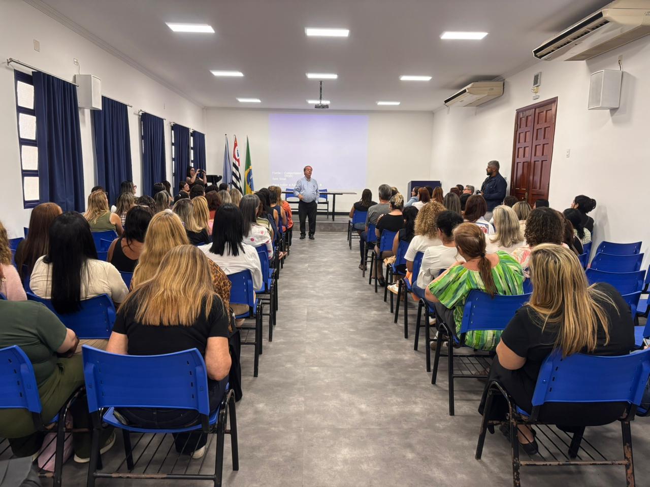 Prefeitura intensifica busca ativa de vacinação em unidades de educação infantil
