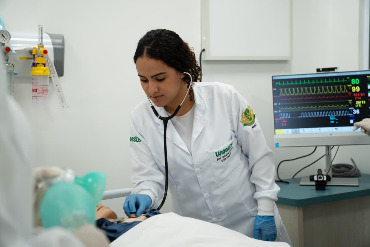 Enfermagem Unoeste: excelência, prática e inovação
