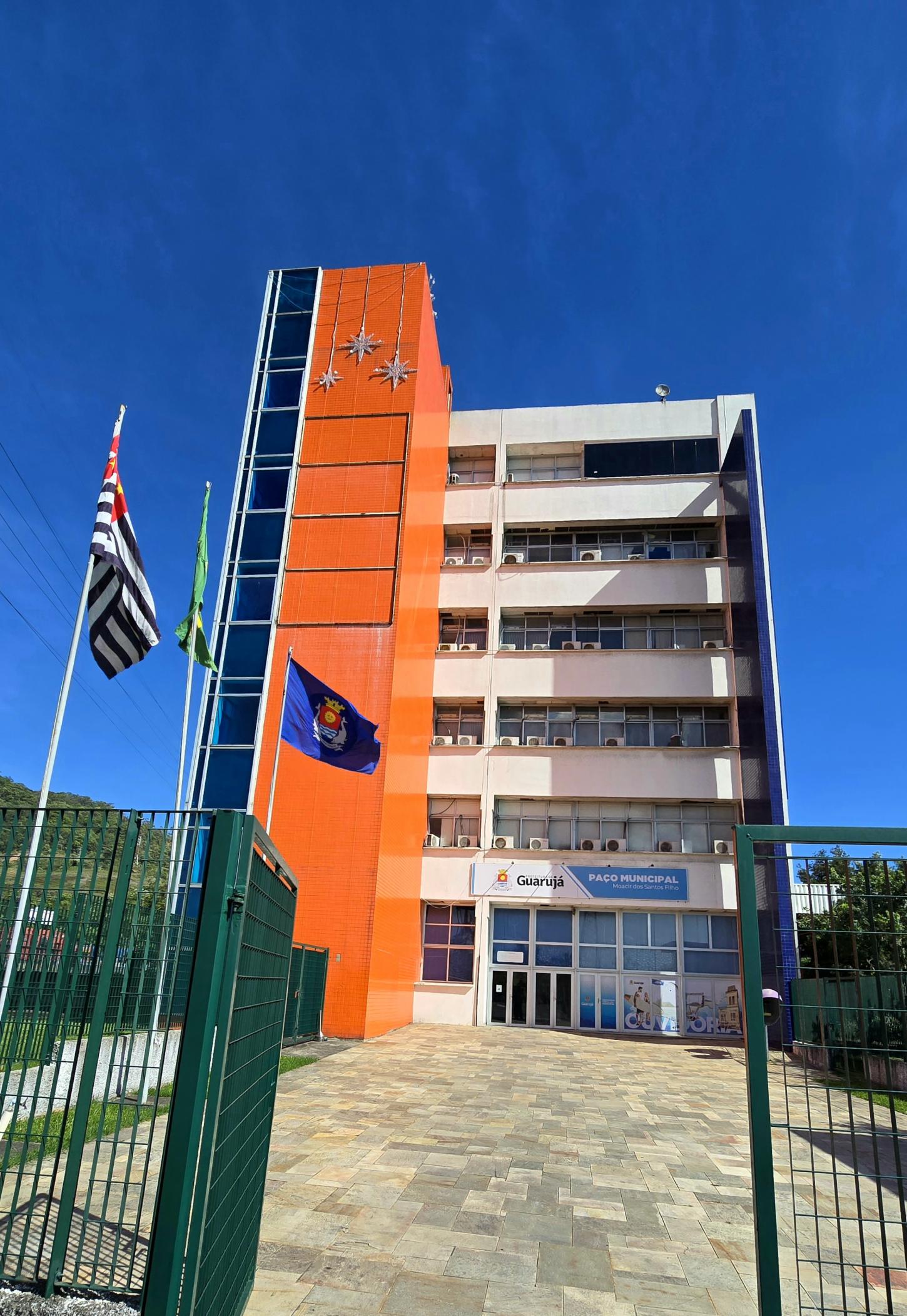 Natal altera atendimento nas repartições municipais de Guarujá