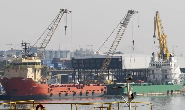 Superávit da balança comercial em março é o menor desde 2020