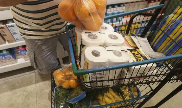 Cesta básica registra aumento de preço em todas as capitais brasileiras em março