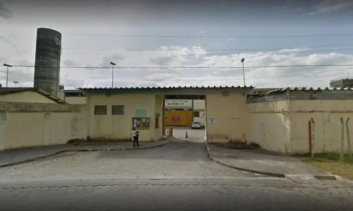 Detento morre de meningite bacteriana e CDP de São Vicente suspende visitas