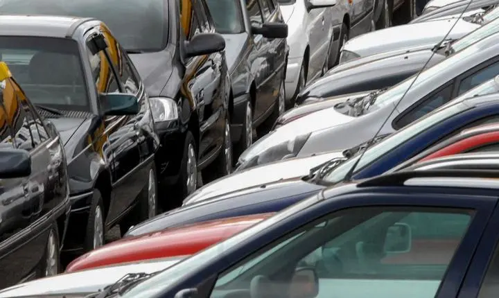 Financiamento de veículos registra alta de 12,8% no trimestre