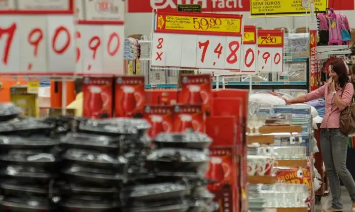 Mercado financeiro eleva projeção de inflação para 4,36% em 2024