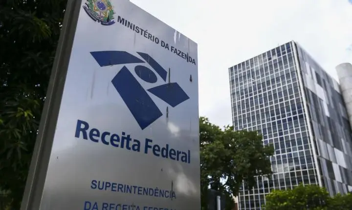 Receita Federal estabelece alíquota mínima de 15% para empresas multinacionais